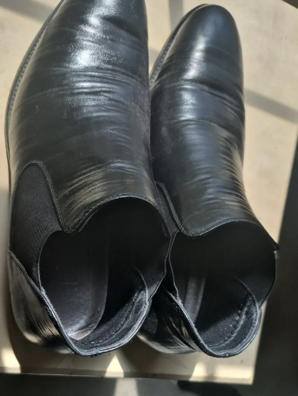 Black Slip-On Leather Chelsea Boots - Men